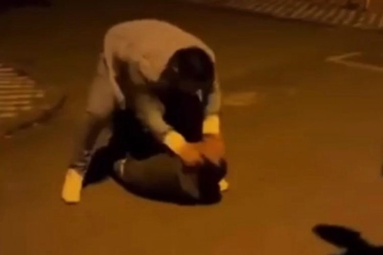Kavga g&ouml;r&uuml;nt&uuml;leri paylaşılan şahıs, g&ouml;r&uuml;nt&uuml;ler eski diyerek kendini savundu