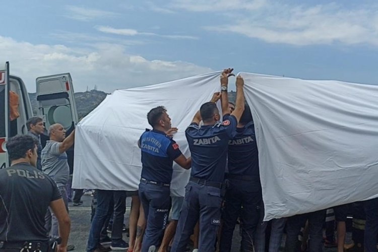 Kazadan aşk &ccedil;ıktı! İbrahim Tatlıses kazada &ccedil;arşafla saklanmaya &ccedil;alışmıştı