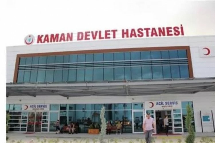 Kırşehir'de otomobilin &ccedil;arptığı kadın yaşamını yitirdi