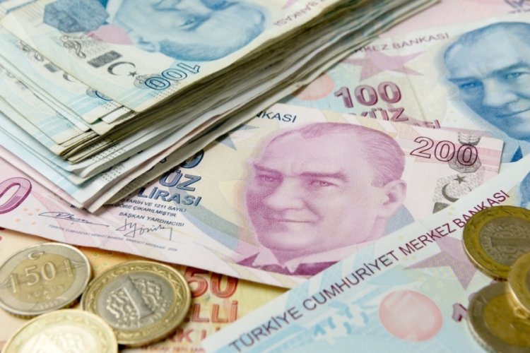 Enflasyona rağmen ekonomik b&uuml;y&uuml;me hedefi ne kadar doğru?
