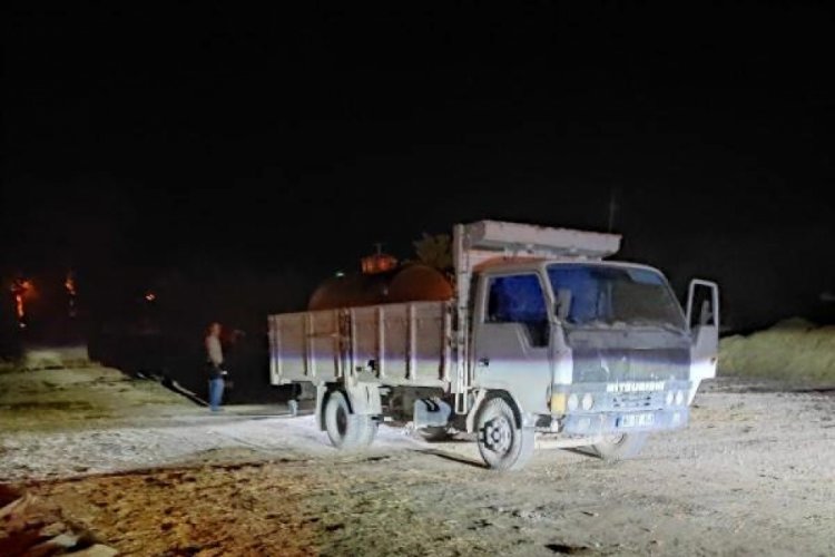 Aksaray'da kamyonetin &ccedil;arptığı 2 yaşındaki Osman, toprağa verildi
