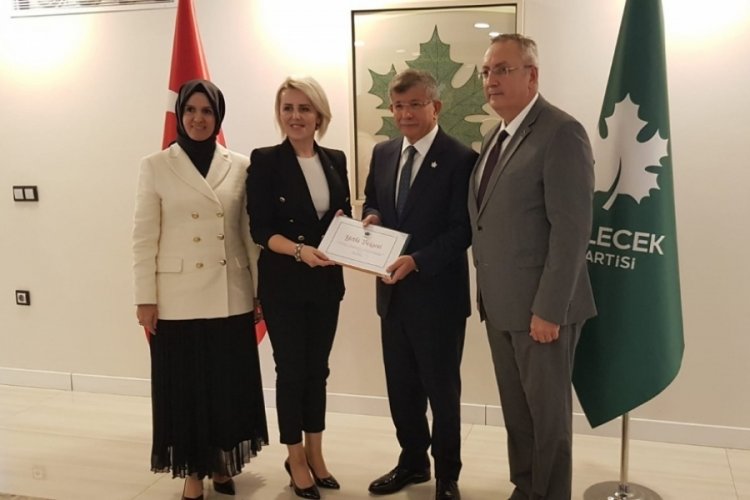 Gelecek Bursa kadın kollarına atama