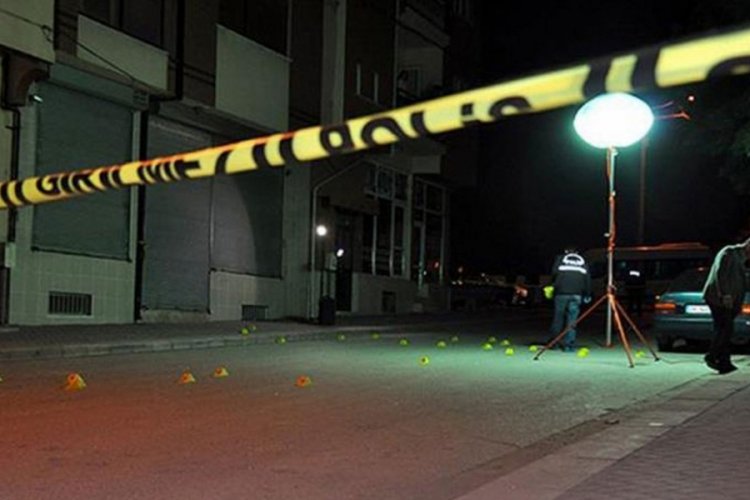 İstanbul Esenyurt'ta iki grup arasında silahlı kavga: 1 &ouml;l&uuml;