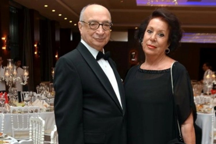 Prof. Dr. Hikmet &Ouml;z&ccedil;etin eşini kaybetti