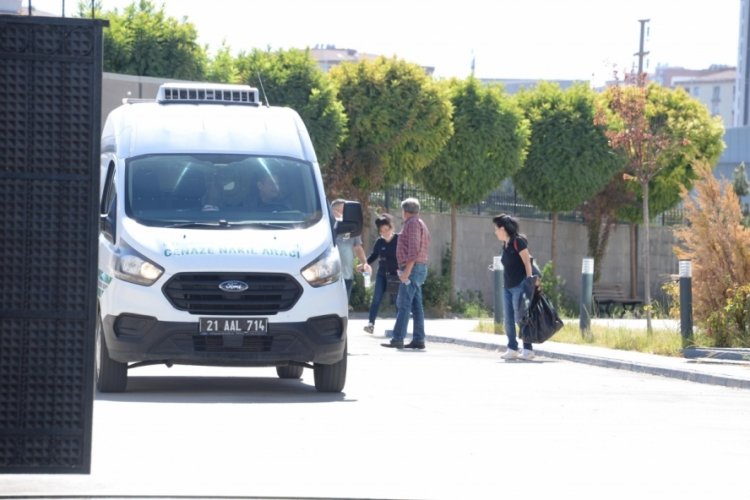 Azra'nın katili Mustafa Murat Ayhan'ın cenazesini ablaları aldı