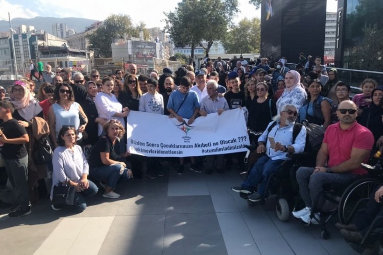 T&uuml;rkiye Otizm Meclisi, Bursa'da Mehmet Eres i&ccedil;in toplandı