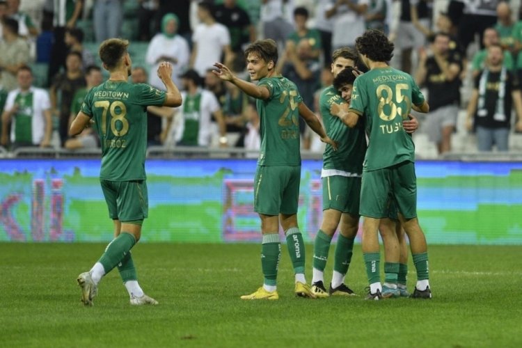 Bursaspor sahasında Esenler Erokspor'u konuk edecek