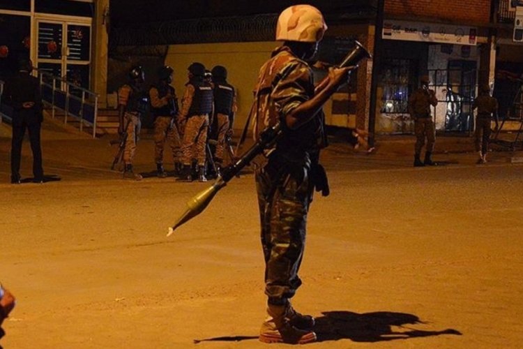 Burkina Faso'da ordu, iktidara el koyduğunu a&ccedil;ıkladı