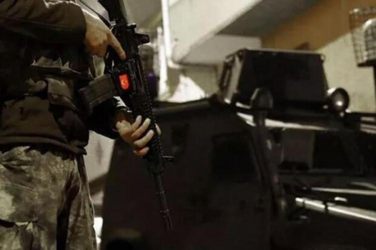 El-Bab ve Cerablus'ta operasyon: 15 ter&ouml;rist yakalandı