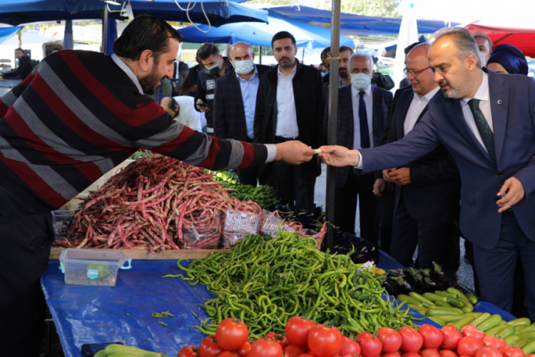 Bursa Arabayatağı'na modern pazar yeri