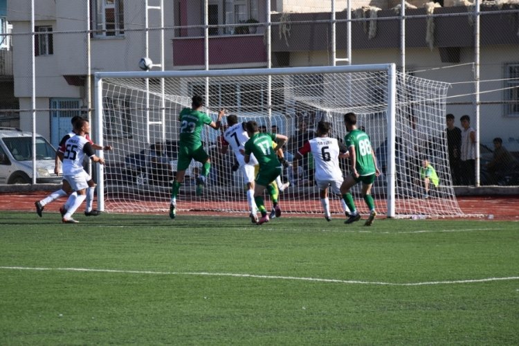 Araban Belediyespor, Gaziantepg&uuml;c&uuml;spor'u 4-0 mağlup etti