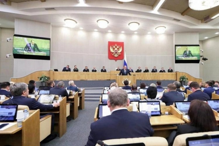 Duma, Ukrayna'dan ilhak edilen 4 b&ouml;lgenin Rusya'ya katılımına onay verdi