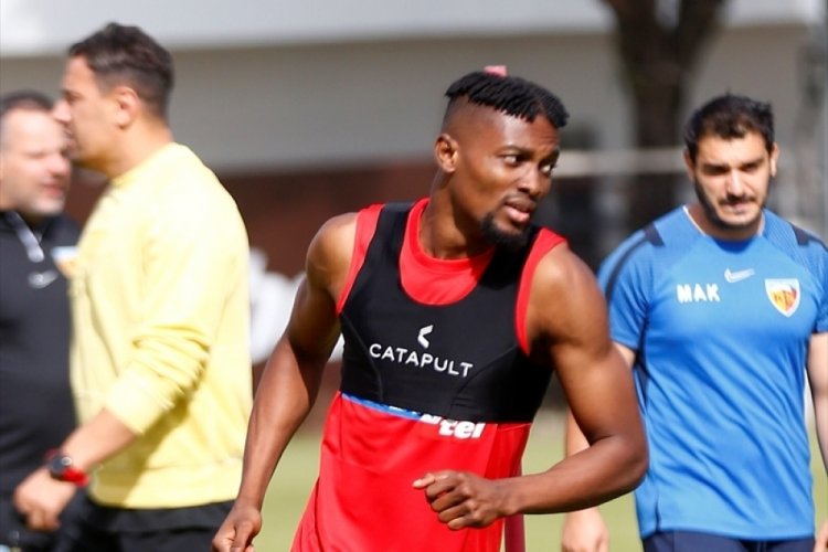 Kayserispor, &Uuml;mraniyespor ma&ccedil; hazırlıklarını s&uuml;rd&uuml;rd&uuml;