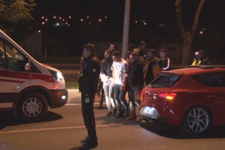 Trafikte kardeş kurşunu: Otomobilin i&ccedil;erisinde...