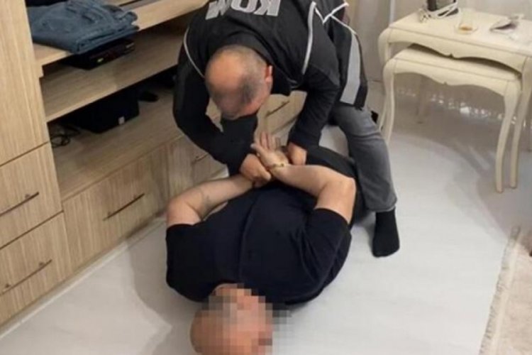 Tefeci ailenin akılalmaz tuzağı! Duraklara ilan asıp 2 bin lira i&ccedil;in 92 bin lira &ouml;dettiler