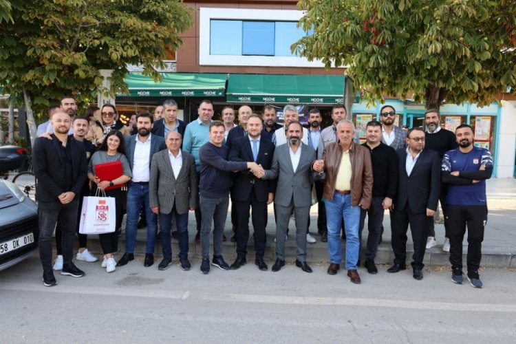 Sivasspor'da ma&ccedil; &ouml;ncesi dostluk yemeği