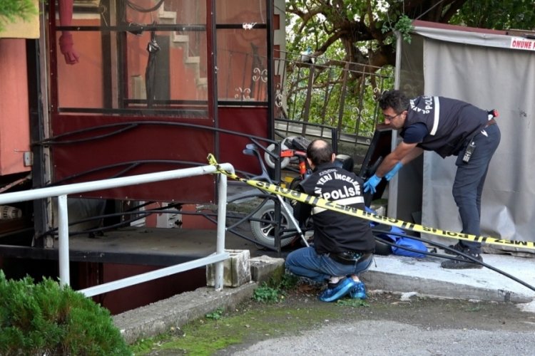Zonguldak'ta engelli sandalyesi ile asans&ouml;rden d&uuml;şen yaşlı adam hayatını kaybetti