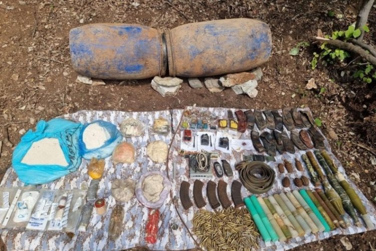 Amanoslar'da &ccedil;ok miktarda m&uuml;himmat ele ge&ccedil;irildi