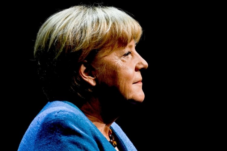Merkel'den Avrupa'ya 'Rusya' uyarısı