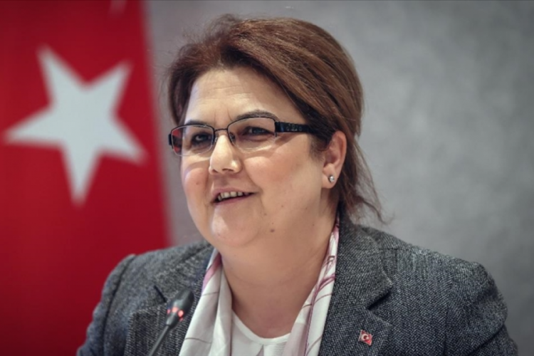Derya Yanık: 6 pilot G&uuml;nd&uuml;zl&uuml; Bakım ve Aktif Yaşam Merkezi kuracağız