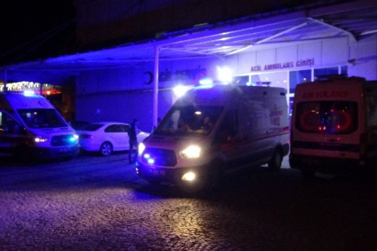 Bursa'da otomobilin devrilmesi sonucu baba ve kızı hayatını kaybetti
