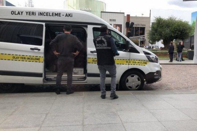 İstanbul'da &uuml;nl&uuml;lerin uğrak yerinde silahlı &ccedil;atışma
