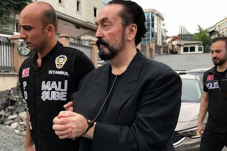 Adnan Oktar organize su&ccedil; &ouml;rg&uuml;t&uuml;n&uuml;n s&ouml;zde "İsrail İmamı" tutuklandı