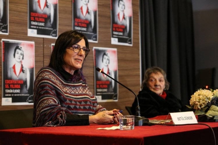 İldeniz, edebiyatının 55. yılında şiirlerini Bursallılar i&ccedil;in okudu