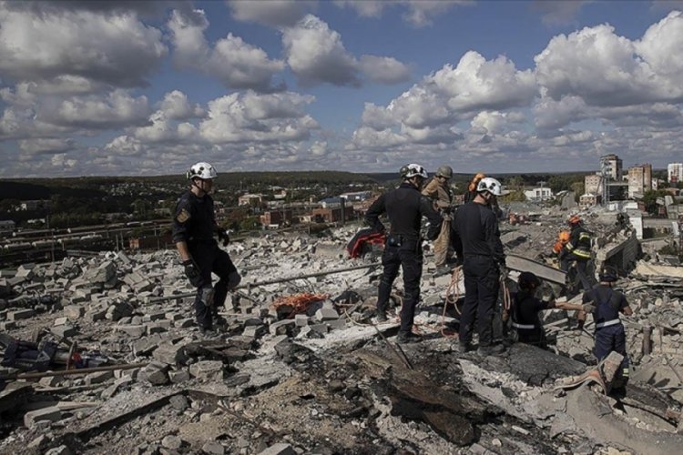 Zaporijya'ya d&uuml;zenlenen Rus saldırısında 17 hayatını kaybetti