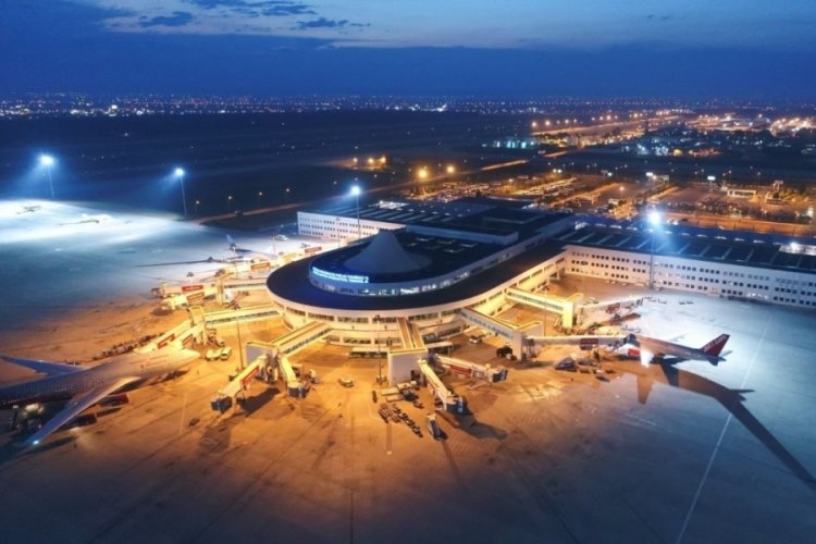 İstanbul Havalimanı'nda 47 milyon 572 bin yolcuya hizmet verildi