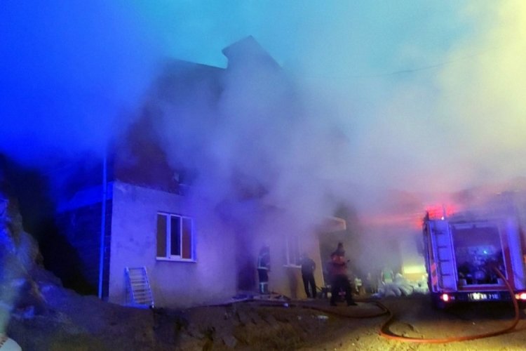 G&uuml;m&uuml;şhane'de elektrikli battaniye can aldı: 1 &ouml;l&uuml;