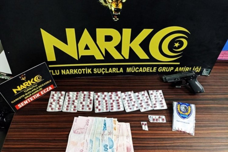 Manisa'da sentetik ecza hap satışına tutuklama