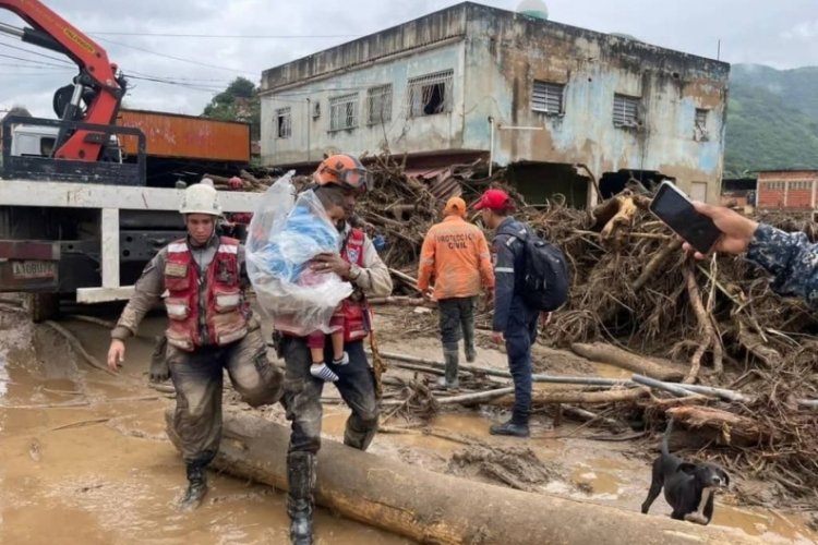 Venezuela'da meydana gelen heyelanda: 25 &ouml;l&uuml;, 52 kayıp