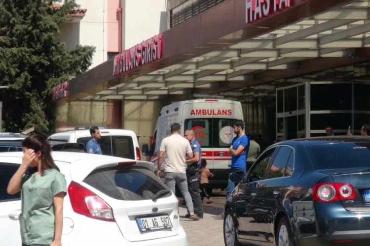 Kilis'te 7 yaşındaki &ccedil;ocuğa hafif ticari ara&ccedil; &ccedil;arptı