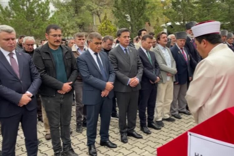 Kıbrıs Barış Harekatı gazisi son yolculuğuna uğurlandı