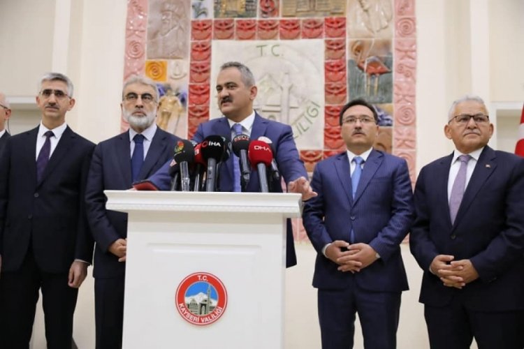 Bakan &Ouml;zer: 1800 tane anaokulunu, 14 bin 80 tane de ana sınıfını hizmete aldık