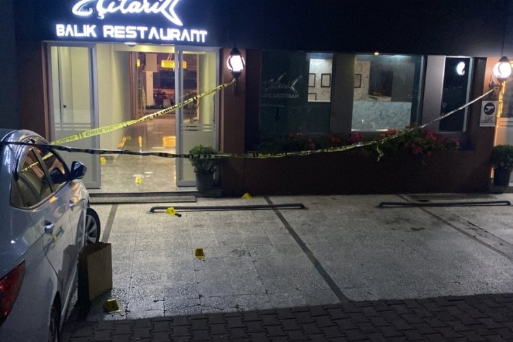 Kocaeli'nde bir kişi otelin restoranına mermi yağdırdı