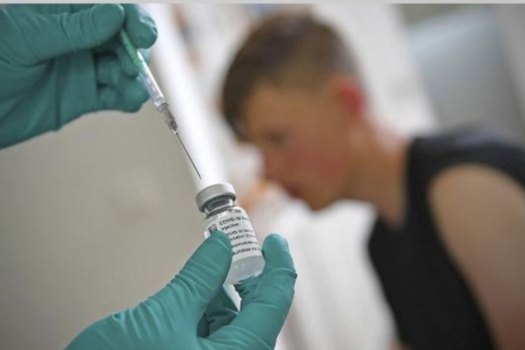 Pfizer yetkilisinden d&uuml;nyayı ayağa kaldıracak aşı itirafı