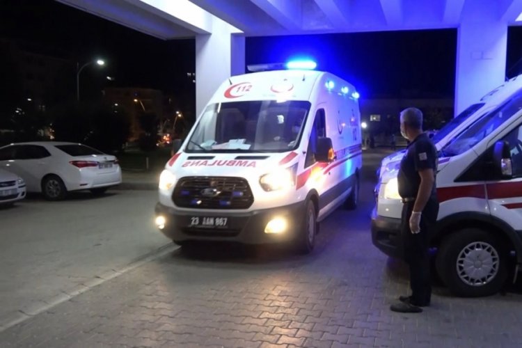 Elazığ'da bı&ccedil;aklı kavga: 1 &ouml;l&uuml;, 2 yaralı
