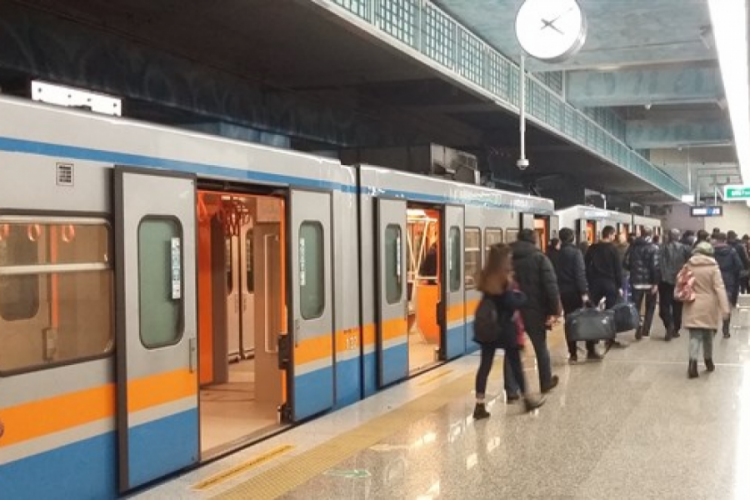 Metro İstanbul'dan ''imdat freninin gereksiz kullanımı'' a&ccedil;ıklaması