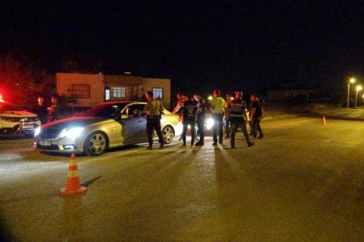 Adana'da "Huzur-G&uuml;ven" uygulaması yapıldı