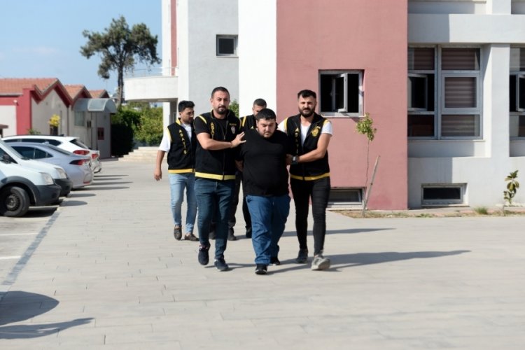 Adana'da alacaklı olduğu kişi &ouml;ld&uuml;ren zanlı: Kendimi korumak i&ccedil;in ateş a&ccedil;tım