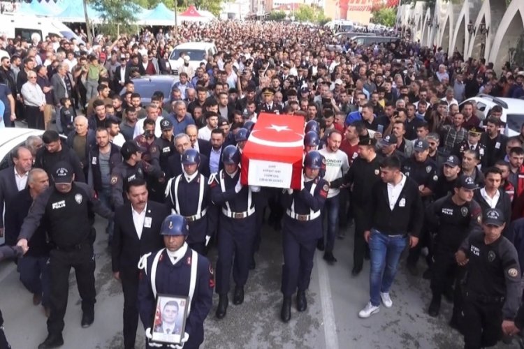 Şehit Uzman &Ccedil;avuş K&uuml;rşat Sert, memleketi Kahramanmaraş'ta son yolculuğuna uğurlandı