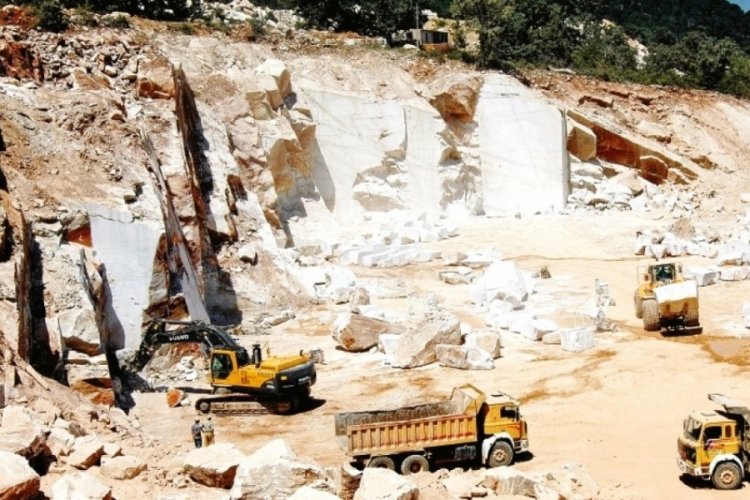 Bursa'da mermer ocağının kapasite artırımı talebine mahalleliden tepki