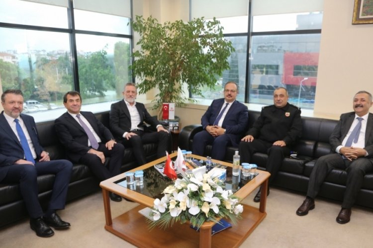 Bursa Valisi'nden Bursa Ticaret ve Sanayi Odası Başkanı'na ziyaret