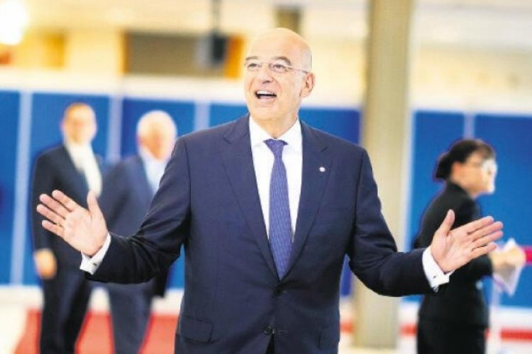 Nikos Dendias, T&uuml;rkiye'yi şik&acirc;yete gitti!