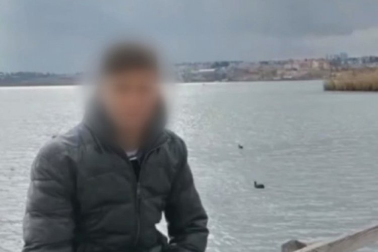 Başkent'te 17 yaşındaki gen&ccedil; bı&ccedil;akla dehşet sa&ccedil;tı