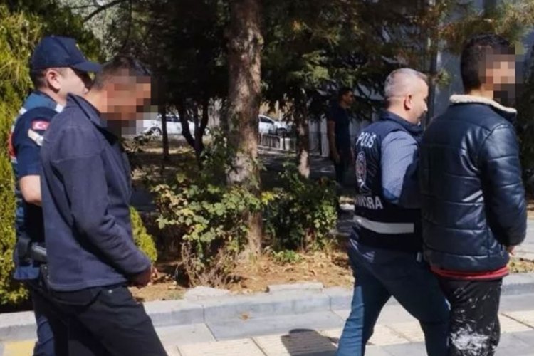 Balkondan sarkıtılan sepetle uyuşturucu alışverişi yaptılar