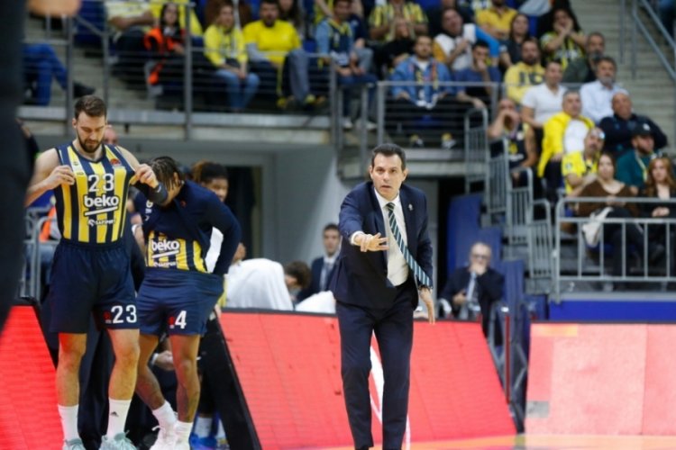 Fenerbah&ccedil;e Beko'da Itoudis farkını g&ouml;sterdi