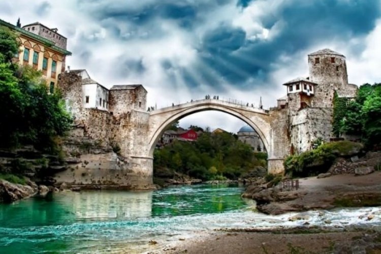Balkanları Keşfetmek İsteyenlere Müjde: Vizesiz Budva Turu!